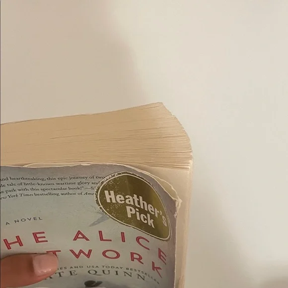 ‘The Alice Network’ book - Picture 2 of 2